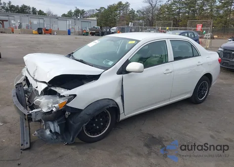 2010 Toyota Corolla Le z USA, uszkodzony, nr VIN 1NXBU4EE2AZ311735